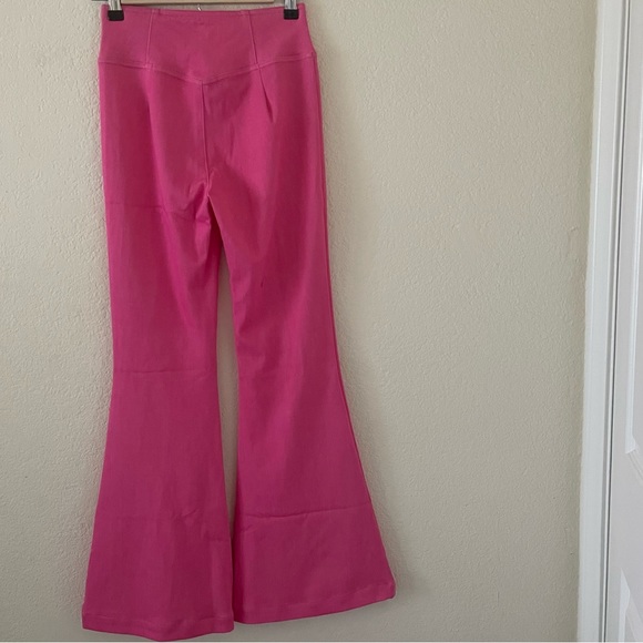 Halara Magic High Waisted Crossover
Stretchy Knit Denim Casual Flare Pants- XS - Picture 4 of 11